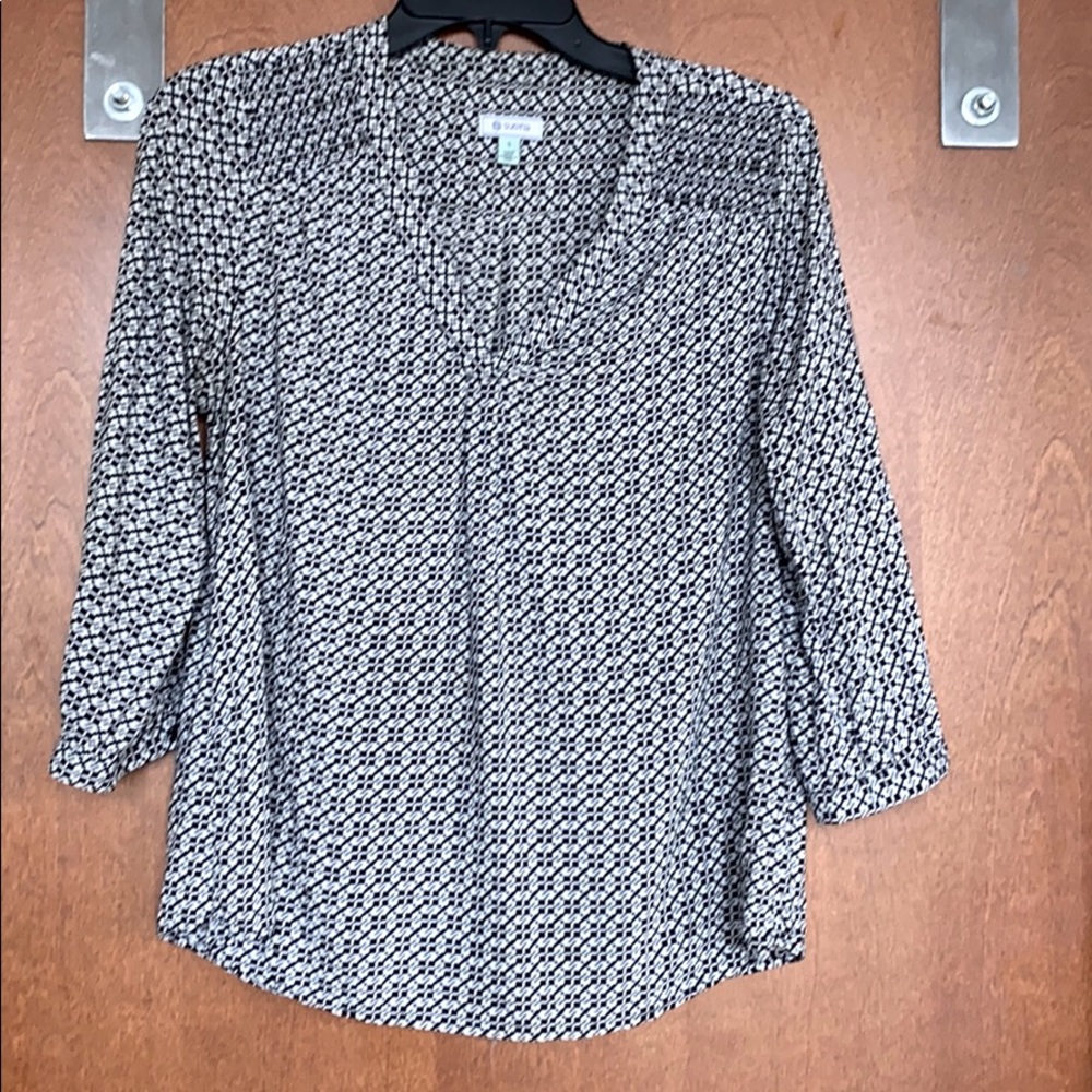 ❤️3/4 sleeve split neck blouse